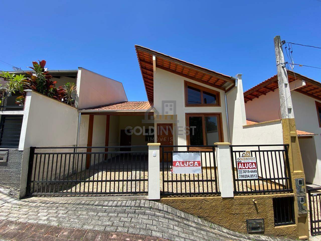 Casa para aluguel no Tomaz Coelho: 