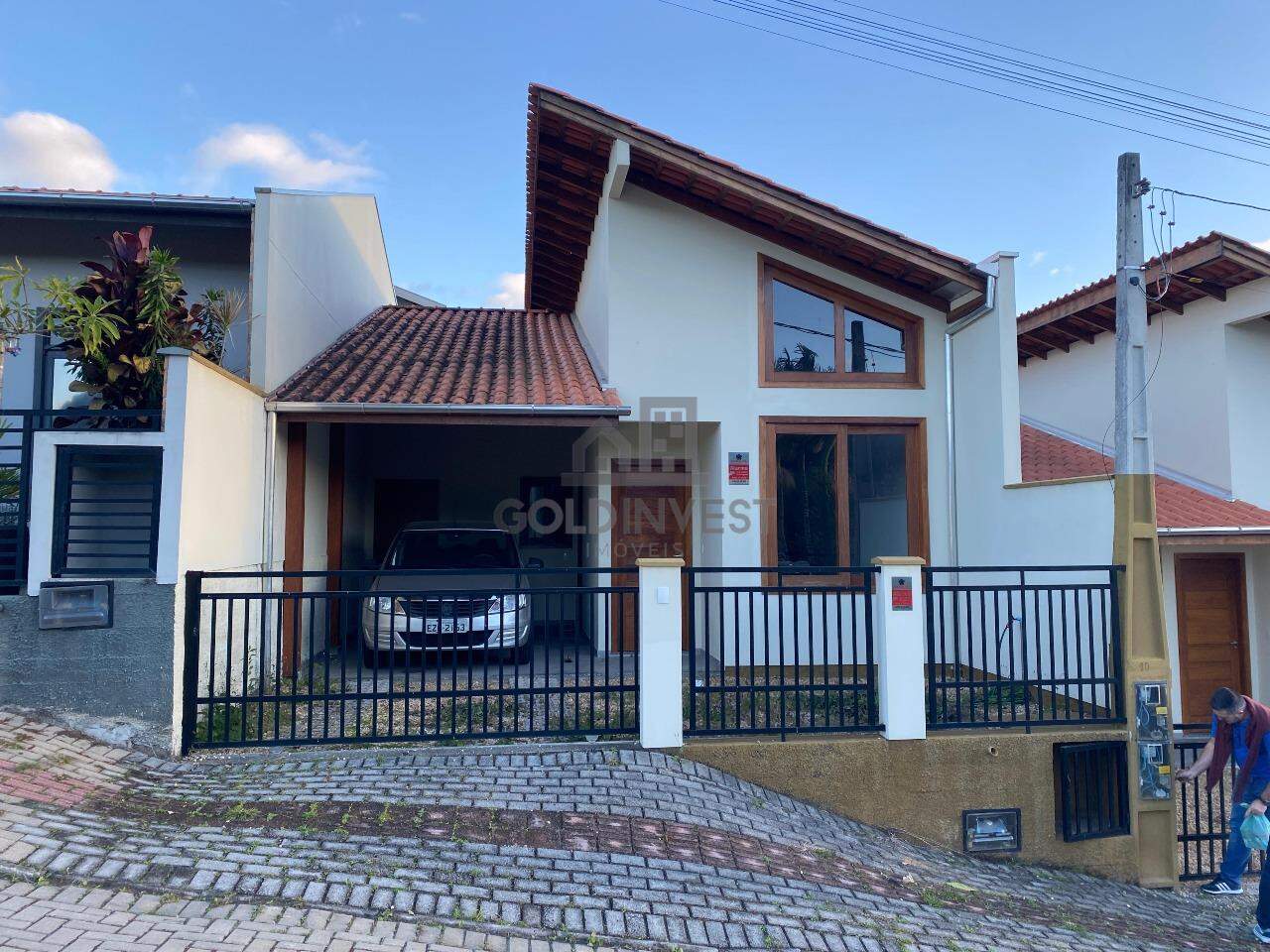 Casa com 2 dormitórios no bairro Thomaz Coelho-Brusque!!