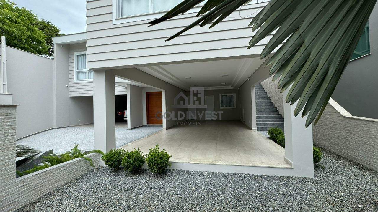 Casa de 3 quartos, 400m² no bairro Souza Cruz, em Brusque | Eu Corretor