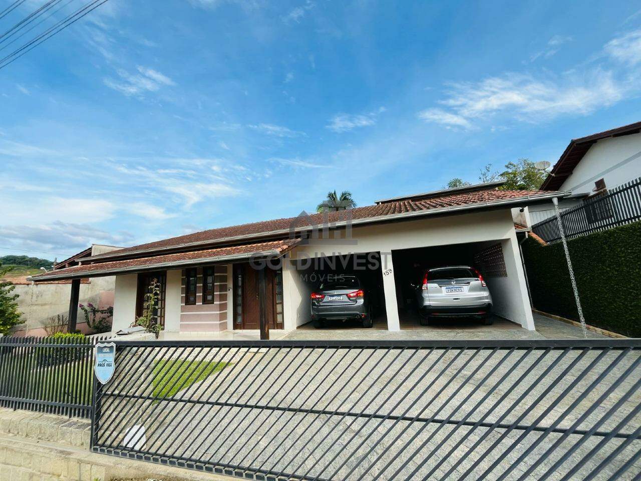 Casa de 4 quartos, 230m² no bairro Dom Joaquim, em Brusque | Eu Corretor