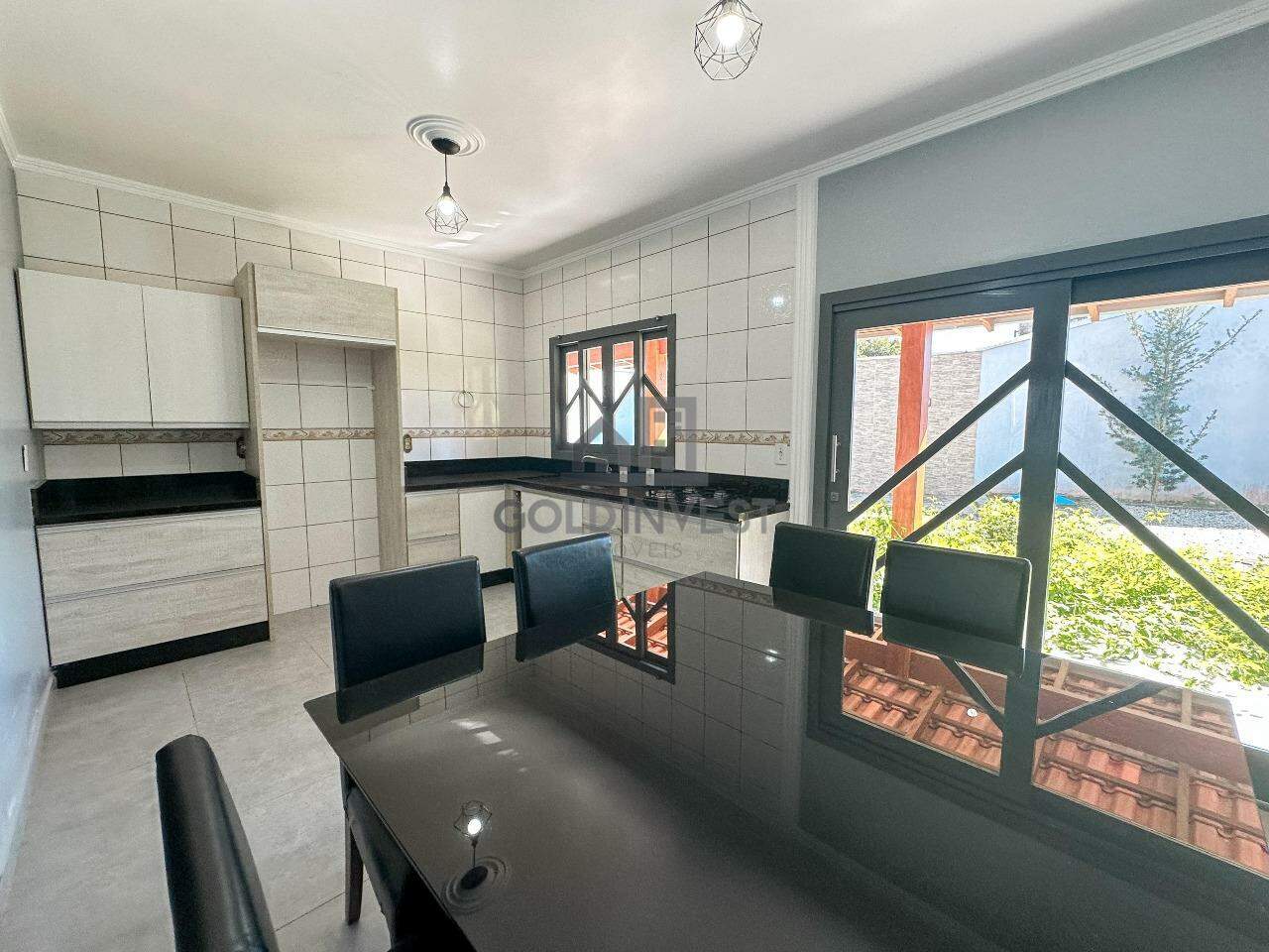 Casa à venda no Dom Joaquim: Cozinha 1º Pavimento
