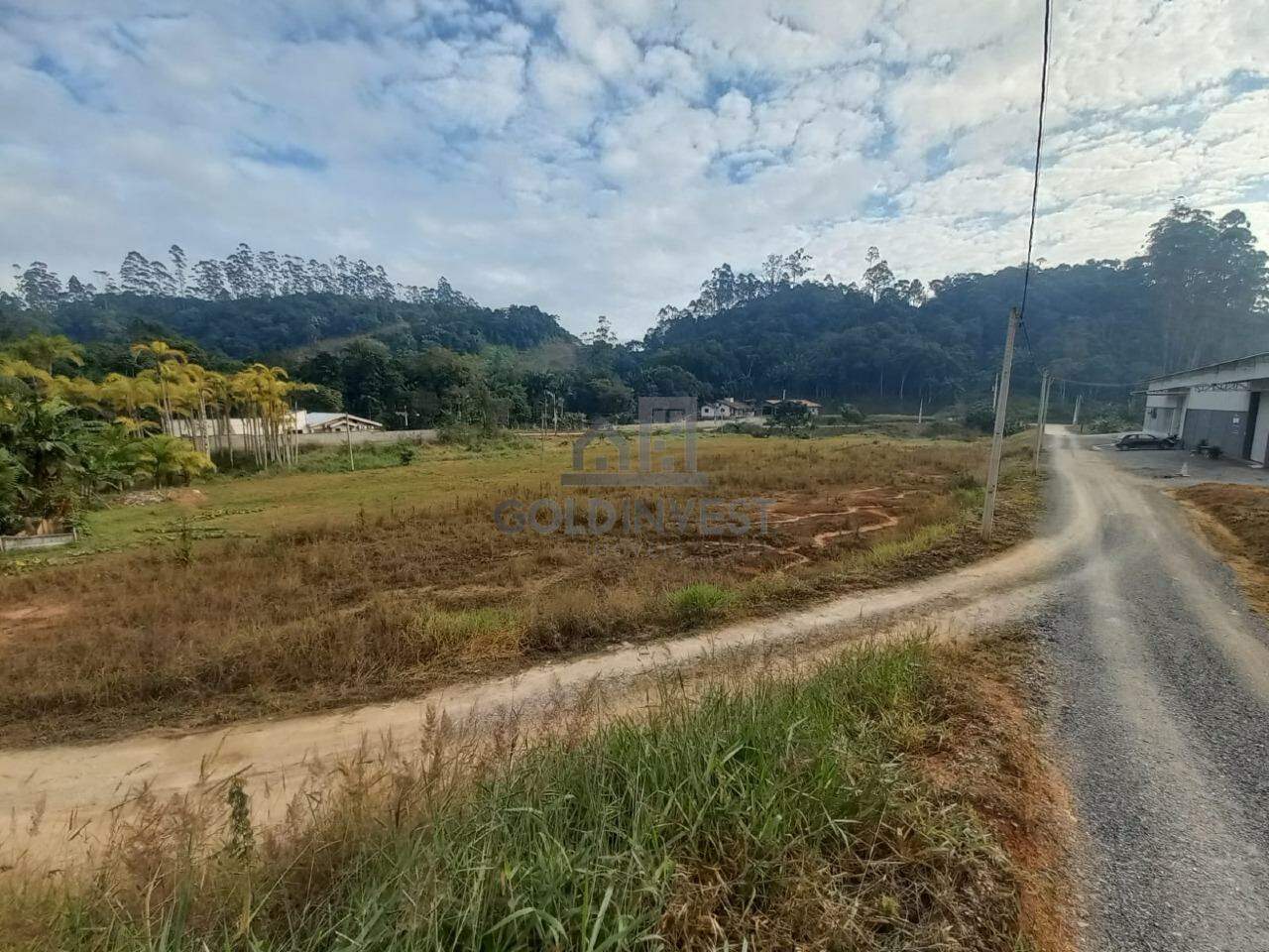 Terreno à venda no Guabiruba Sul: 