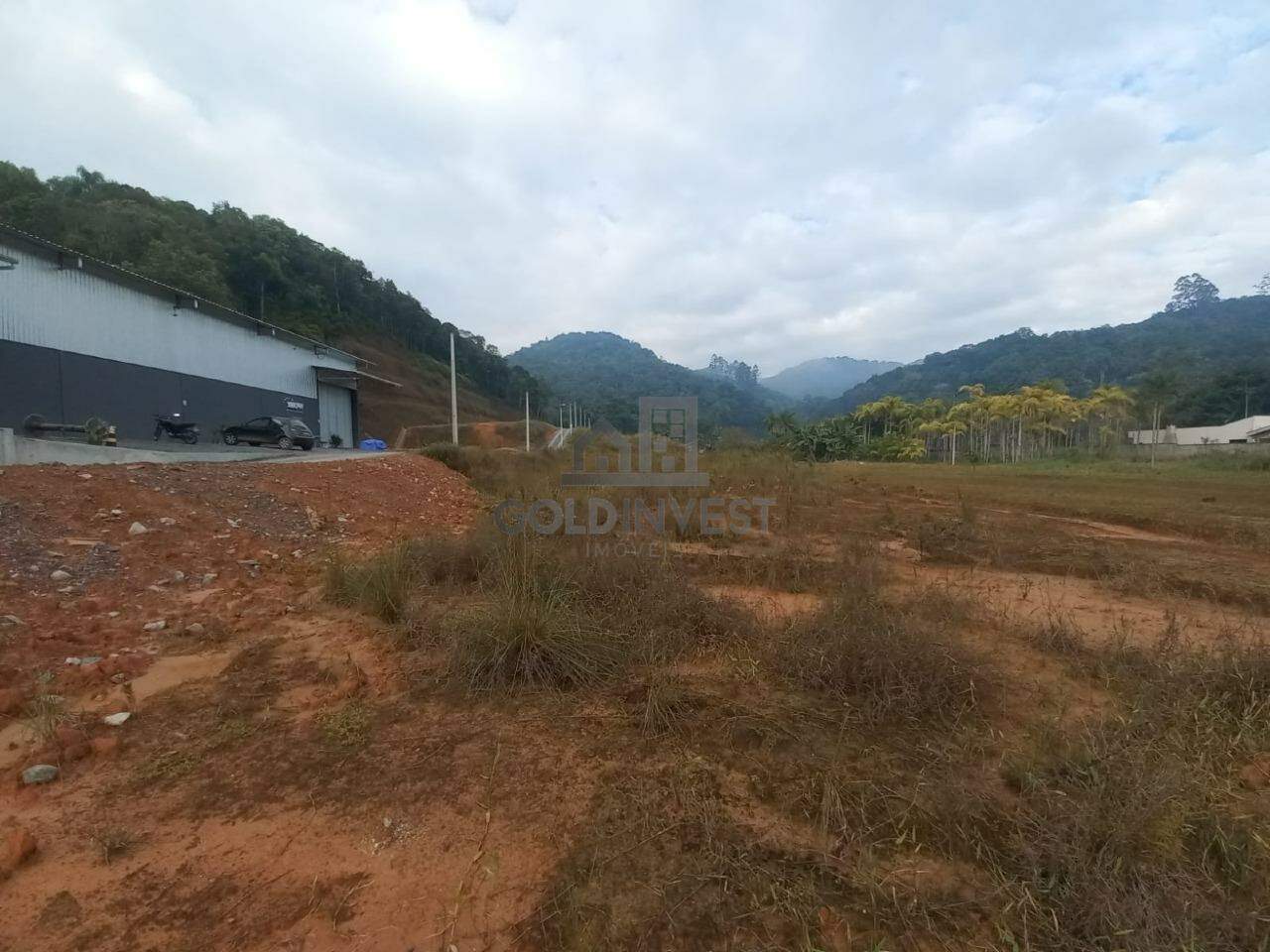 Terreno à venda no Guabiruba Sul: 