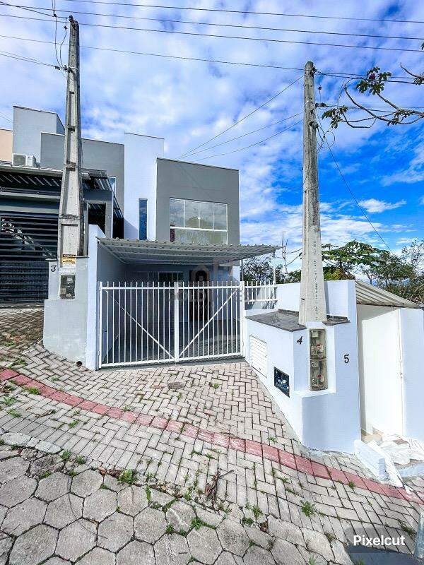 Casa de 2 quartos, 70m² no bairro Azambuja, em Brusque | Eu Corretor