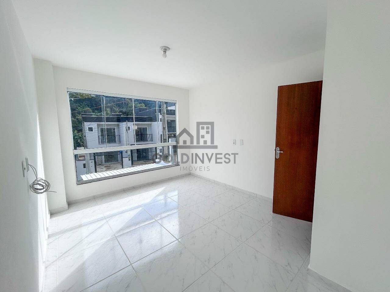 Quarto frente