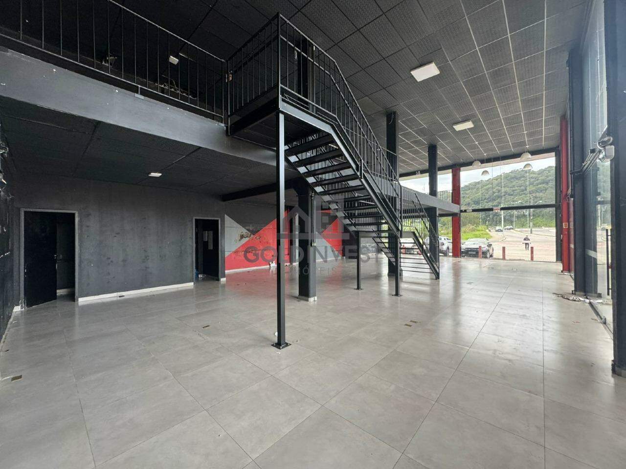 Loja / Salão / Ponto Comercial de 500m² no bairro Jardim Maluche, em Brusque | Eu Corretor