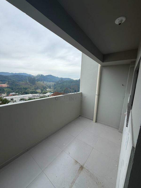 Casa à venda no Tomaz Coelho: 