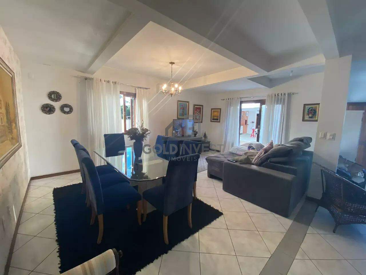 Casa de 6 quartos, 380m² no bairro São Luiz, em Brusque | Eu Corretor