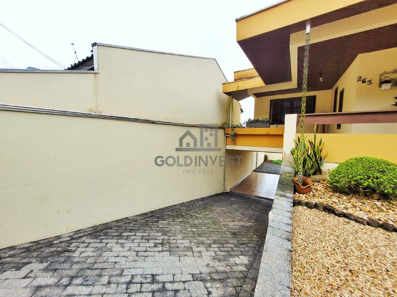 Casa de 3 quartos, 212m² no bairro Nova Brasília, em Brusque | Eu Corretor