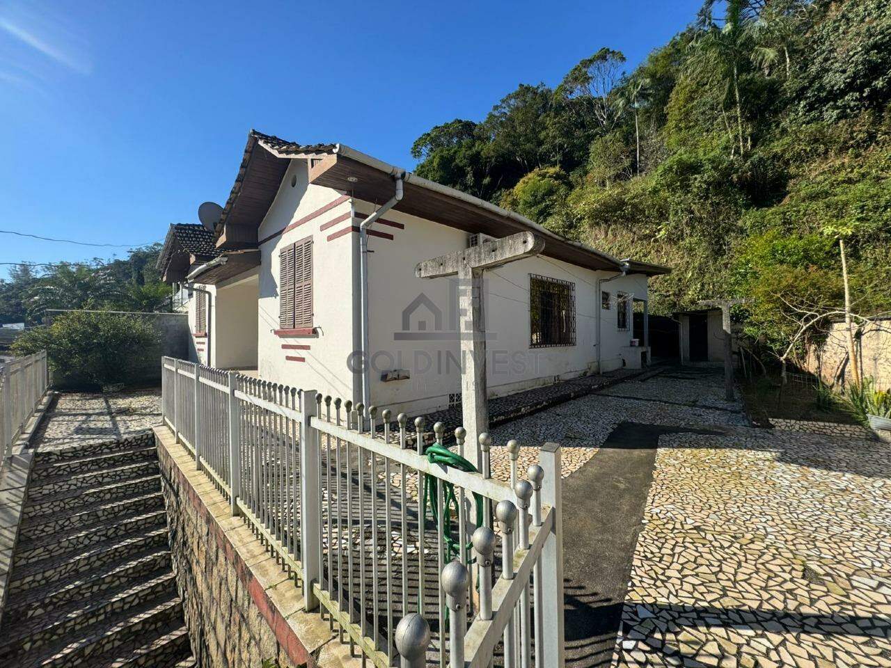 Casa de 6 quartos, 174m² no bairro Primeiro de Maio, em Brusque | Eu Corretor
