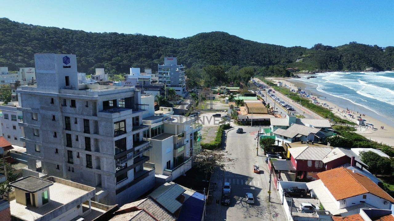 Apartamento à venda no Mariscal: 