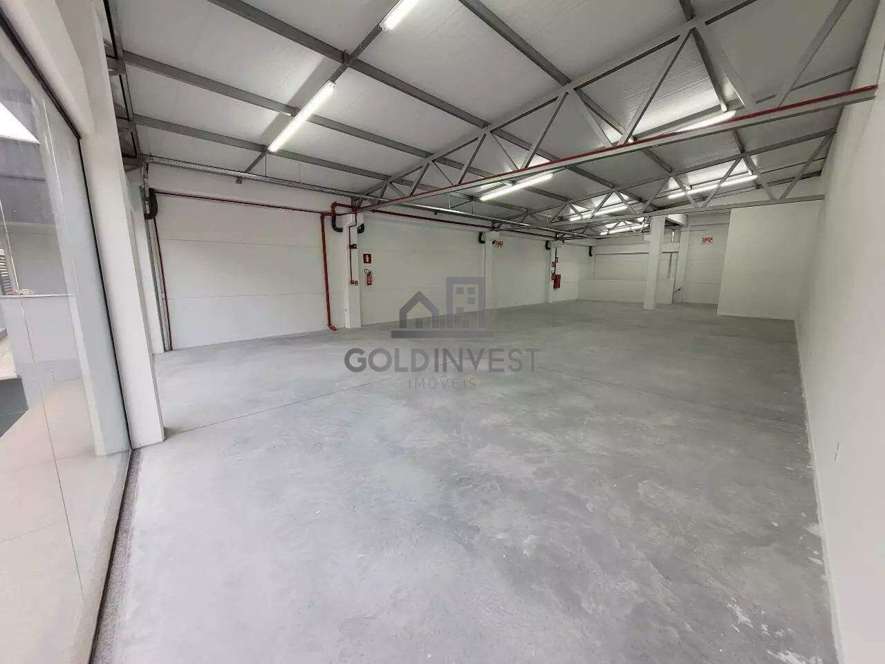 Galpão / Depósito / Armazém de 833m² no bairro Santa Terezinha, em Brusque | Eu Corretor