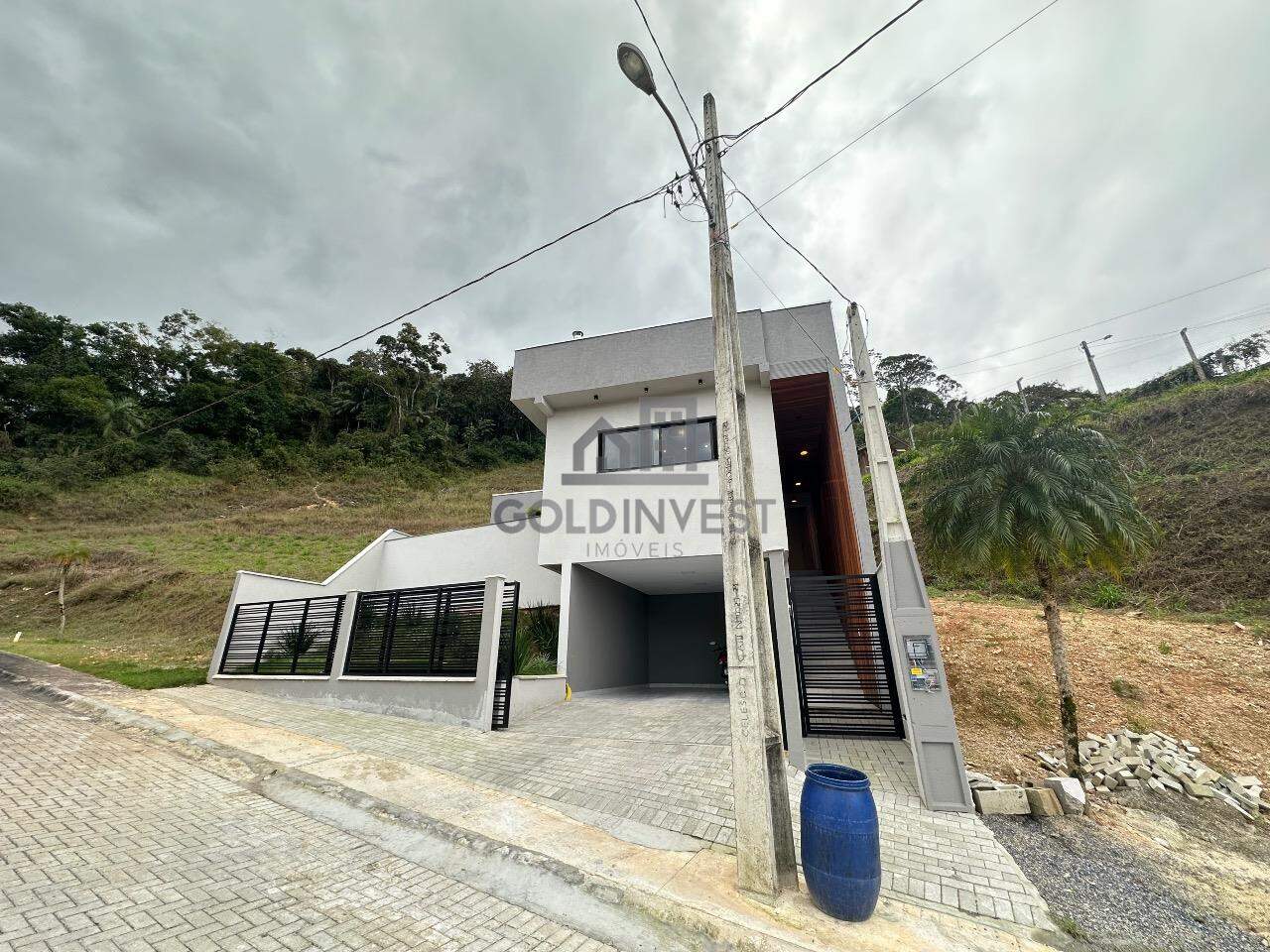 Casa à venda no Bateas: 