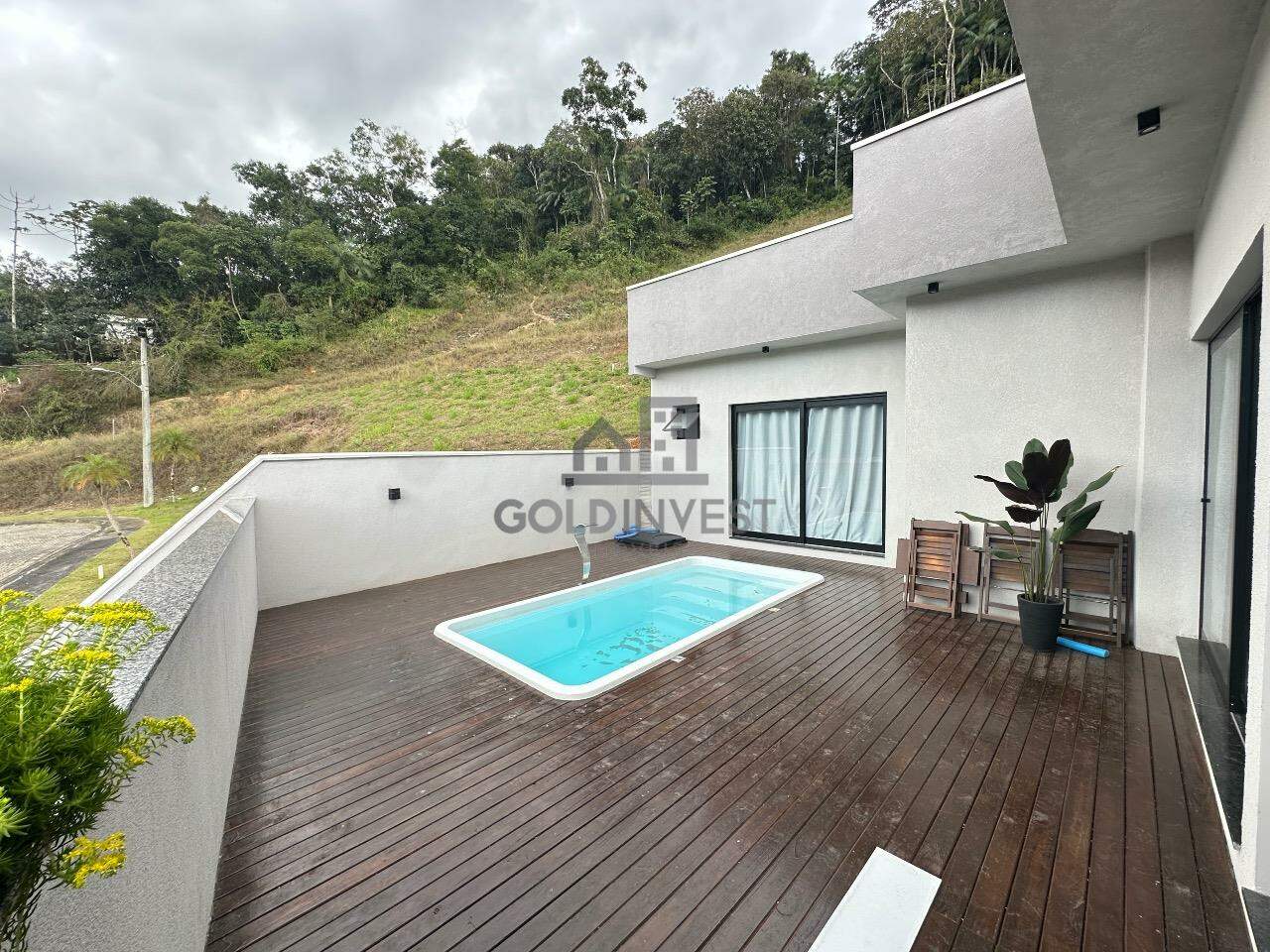 Casa à venda no Bateas: 