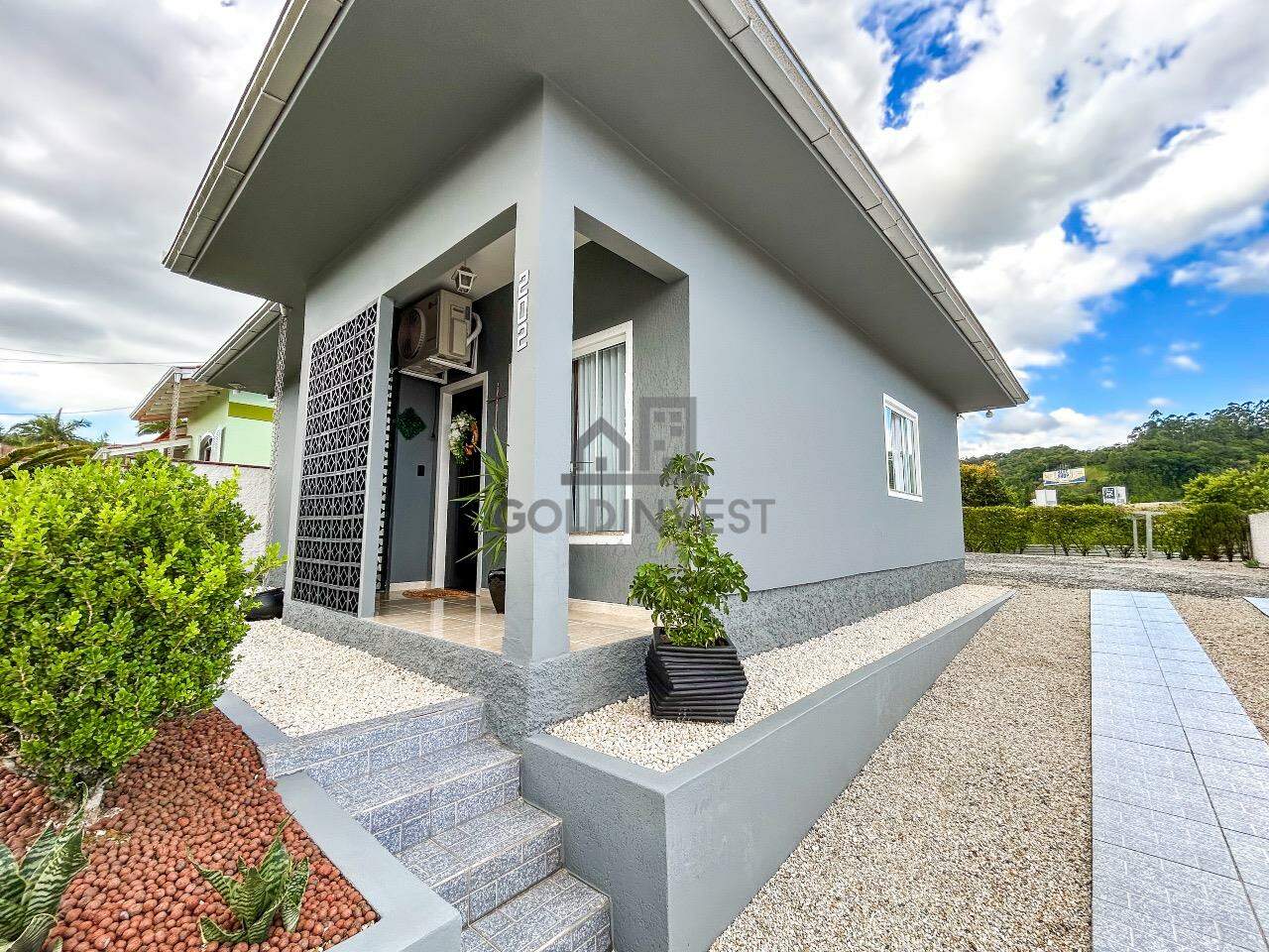 Casa à venda no Santa Terezinha: 