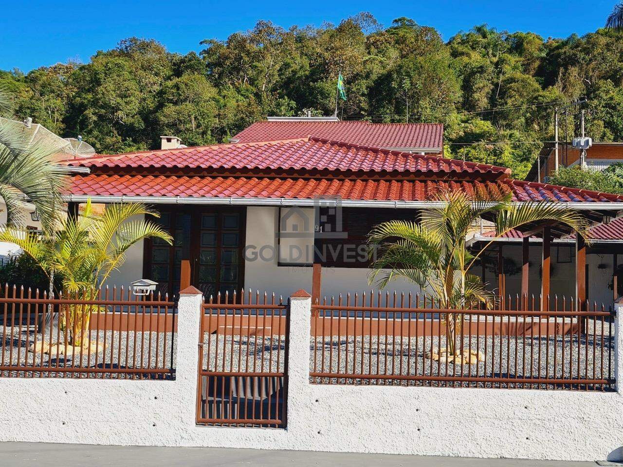 Casa de 3 quartos, 200m² no bairro Cerâmica Reis, em Brusque | Eu Corretor