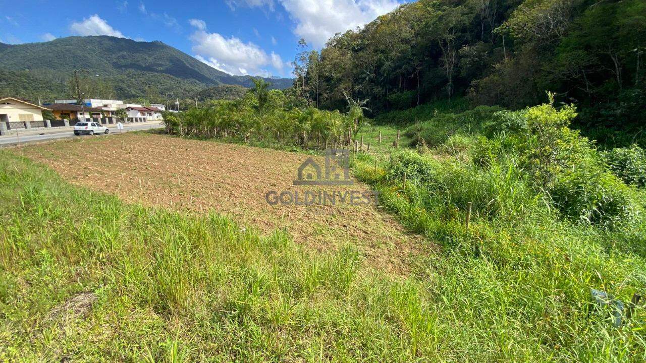 Lote/Terreno de 712m² | Eu Corretor