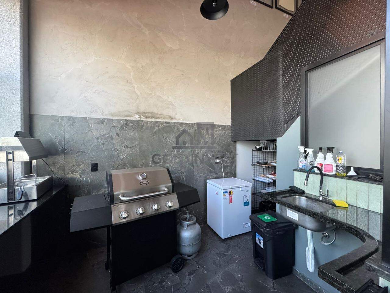 SALA COMERCIAL para aluguel no Centro II: