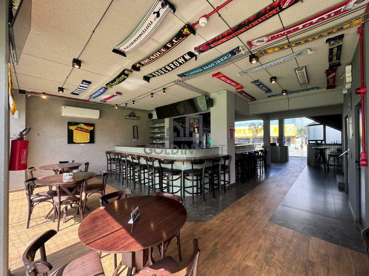 SALA COMERCIAL para aluguel no Centro II: