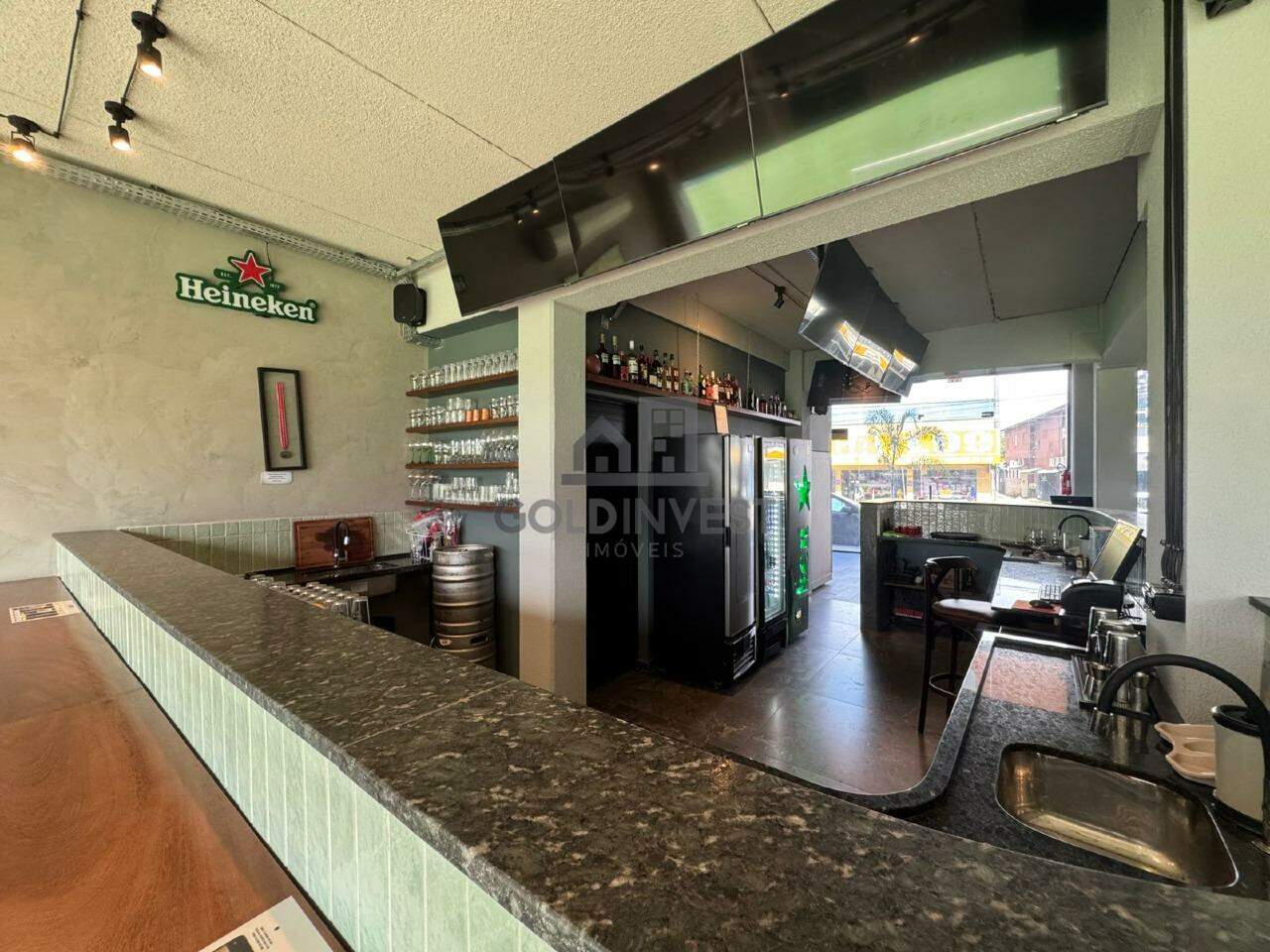 SALA COMERCIAL para aluguel no Centro II: