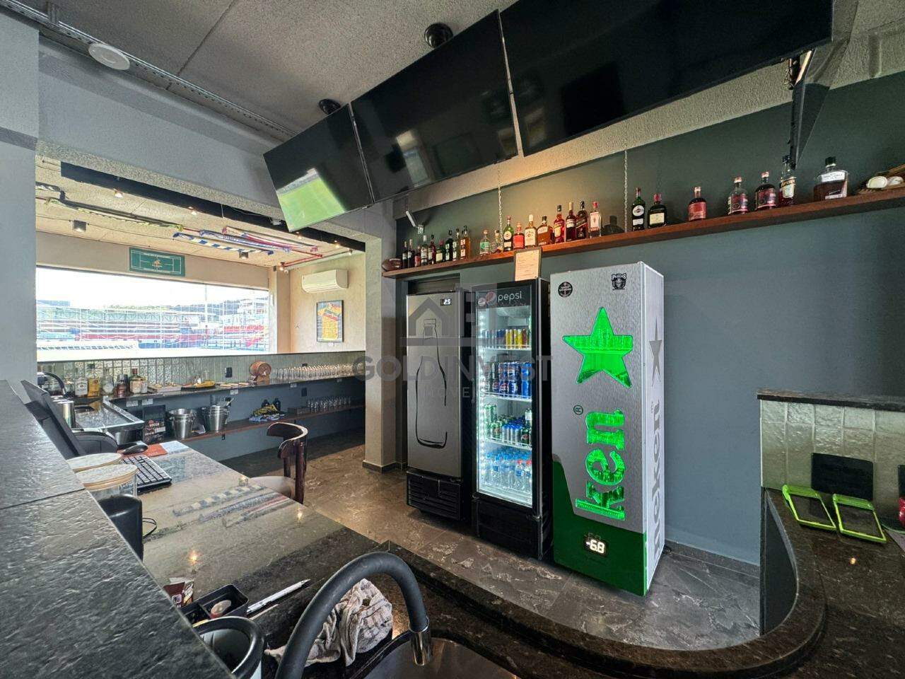 SALA COMERCIAL para aluguel no Centro II: