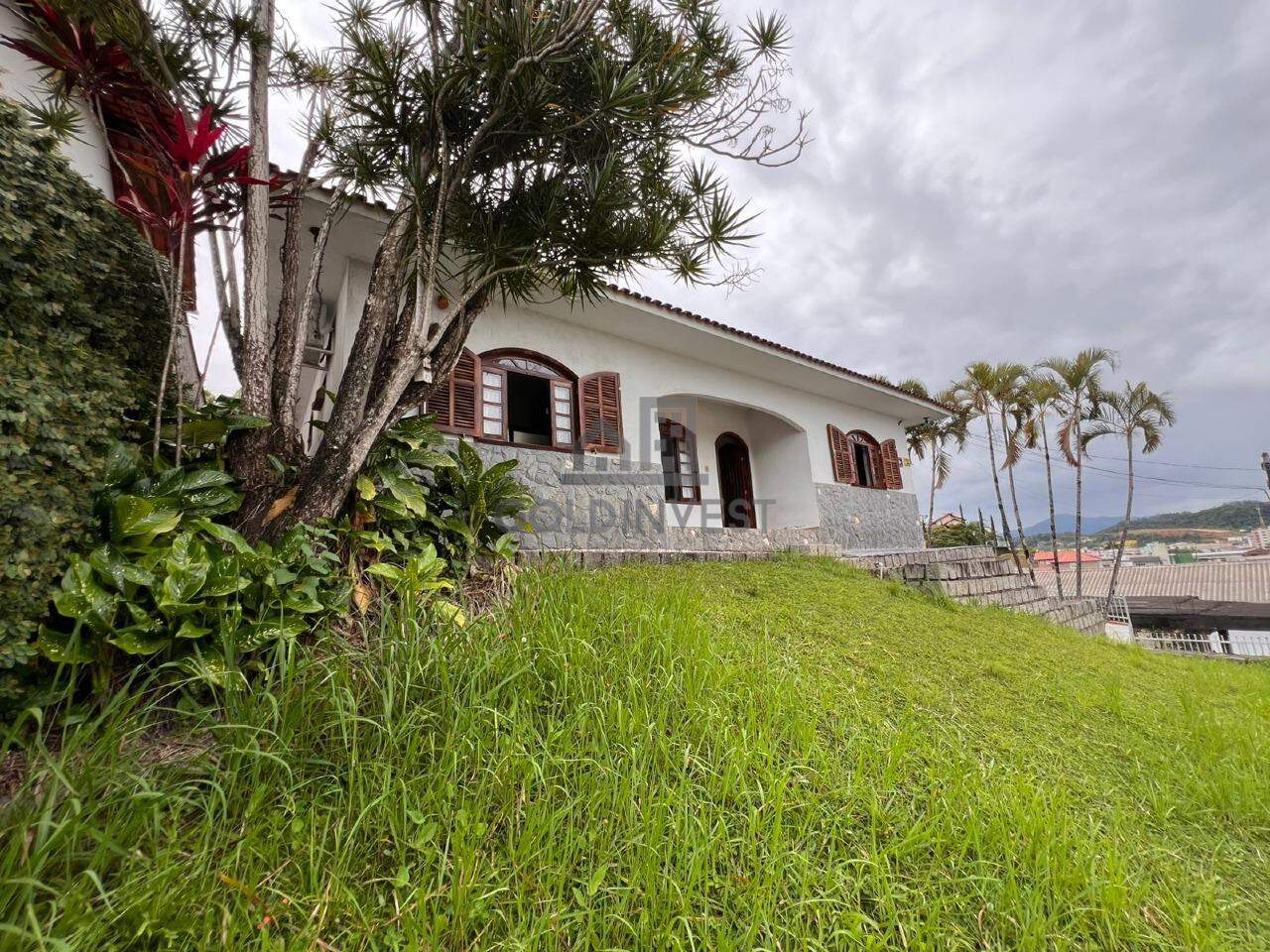 Casa à venda no Santa Rita: fachada
