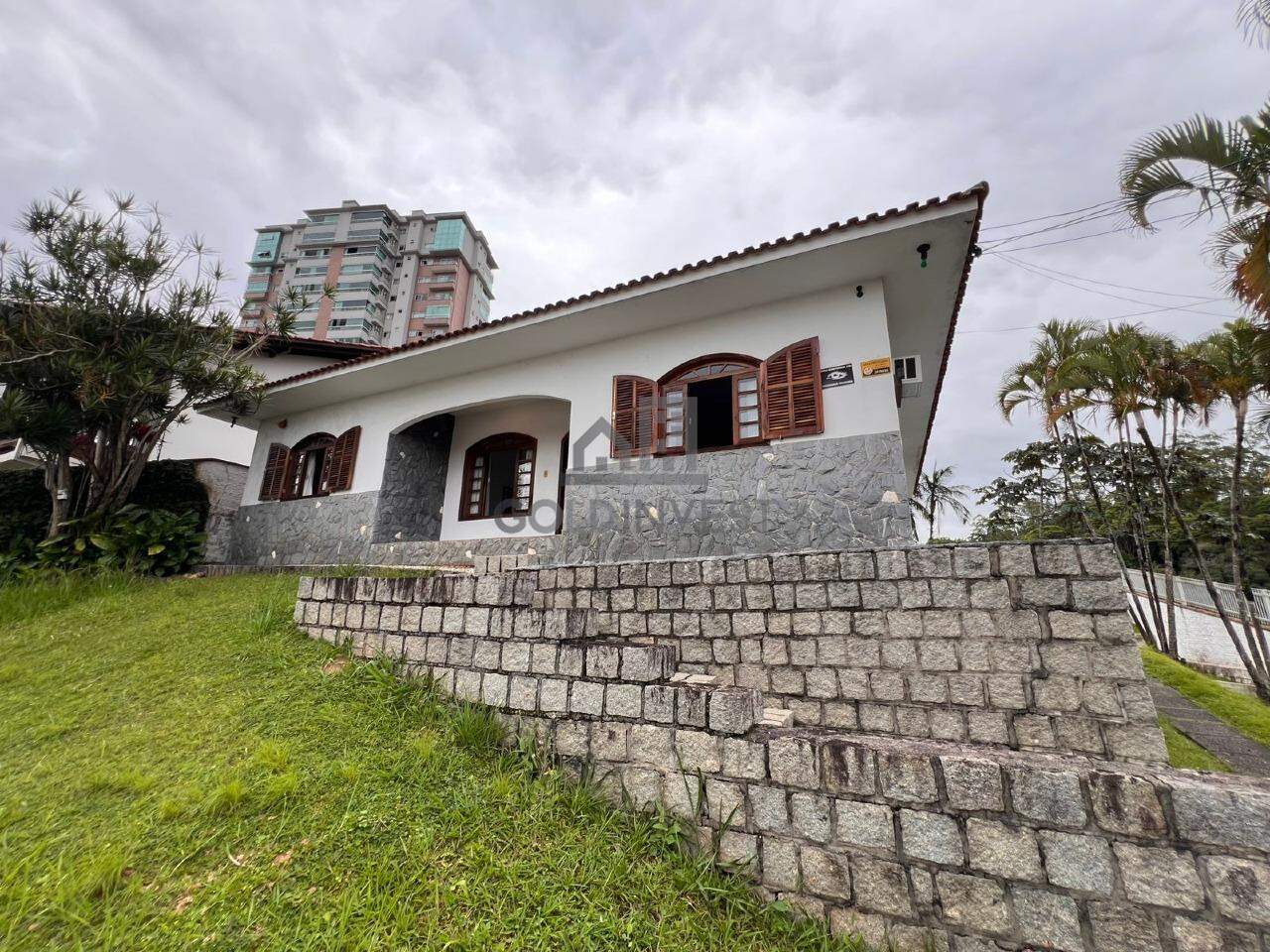 Casa à venda no Santa Rita: frente