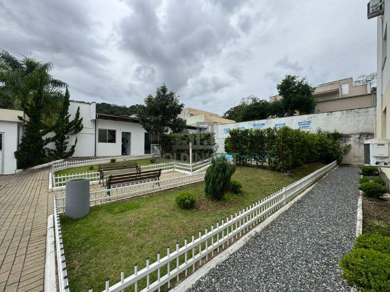 Apartamento para aluguel no Souza Cruz: 