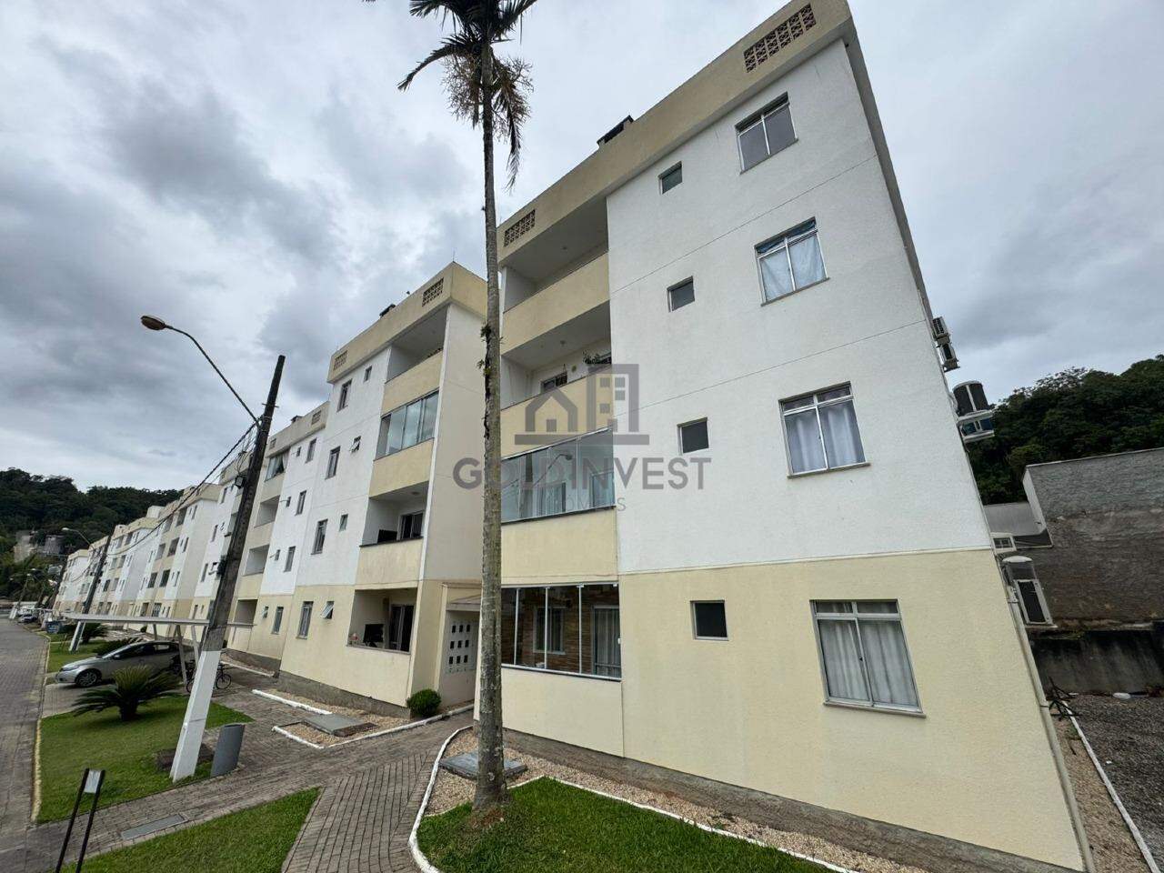 Apartamento para aluguel no Souza Cruz: 