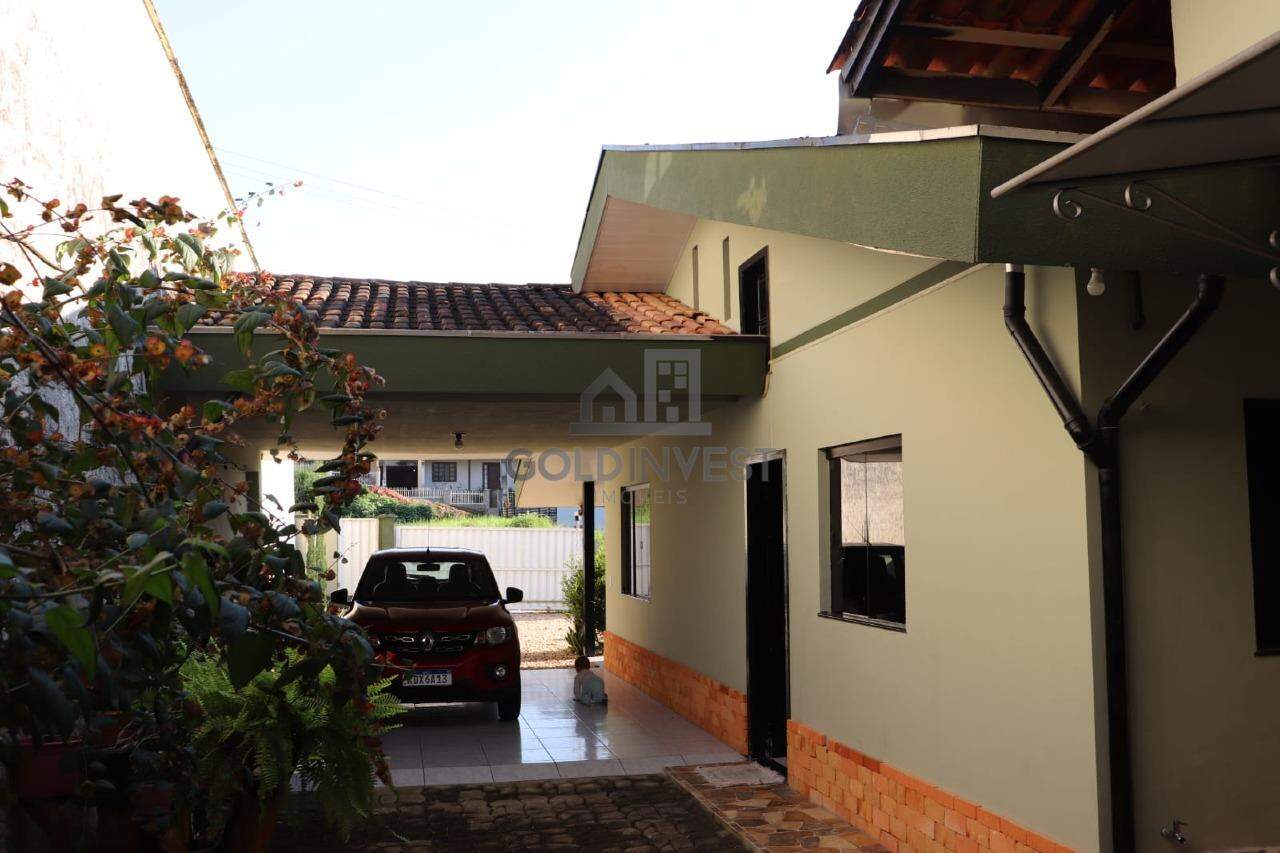 Casa à venda no Dom Joaquim: 
