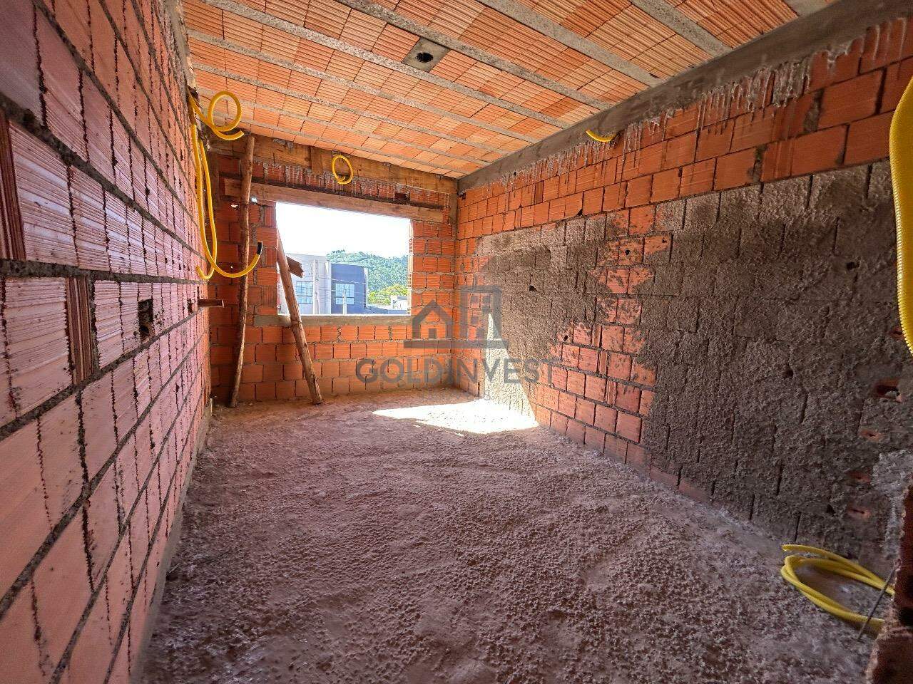 Casa à venda no Dom Joaquim: 