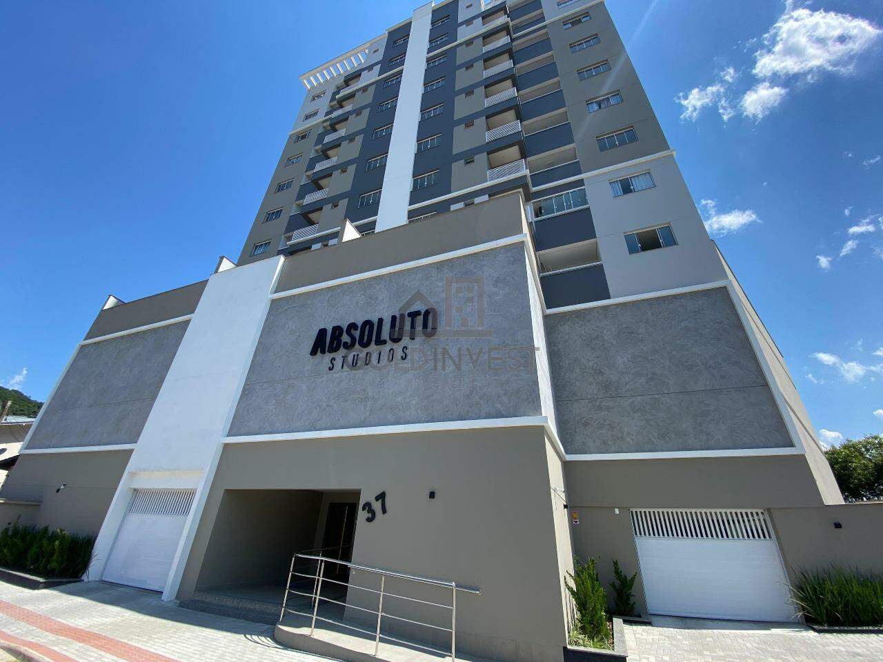 Apartamento mobiliado com 1 quarto no bairro Santa Terezinha-Brusque!!