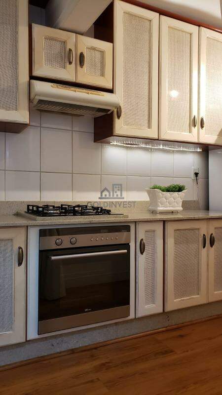 Apartamento à venda no Meia Praia: 