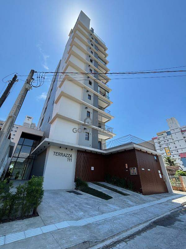 Apartamento à venda no Santa Terezinha: 
