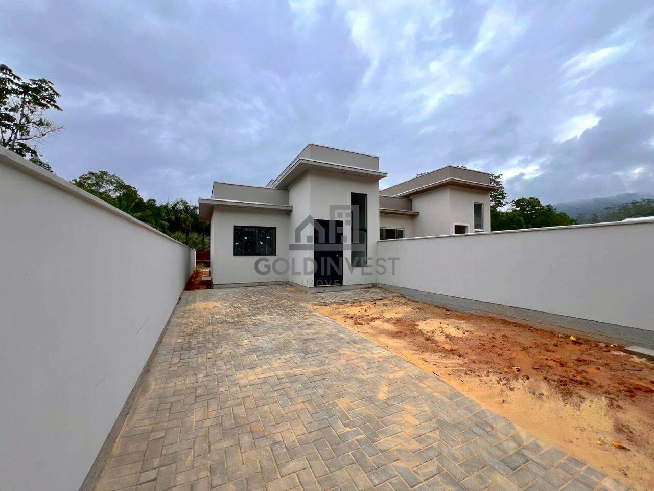 Casa a venda em Guabiruba de 2 quartos + 1 suite 