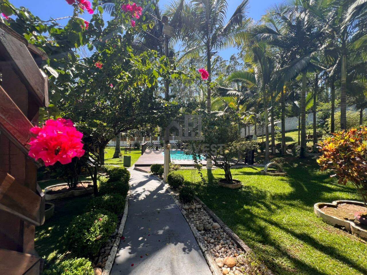 Sitio a venda em canelinha com 6.500 m2 - 27 km do centro de Brusque 