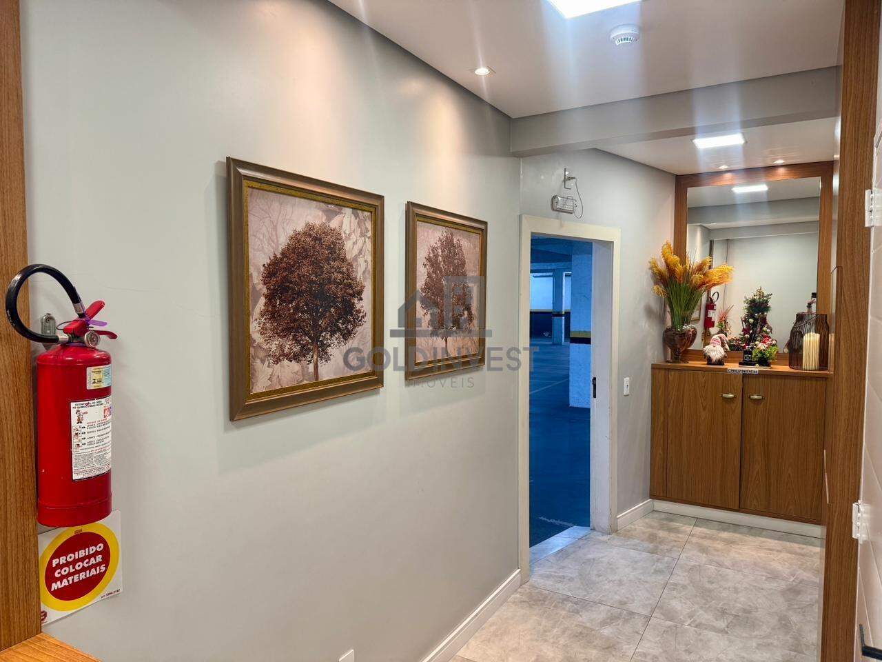 Apartamento à venda no Centro: HALL DE ENTRADA