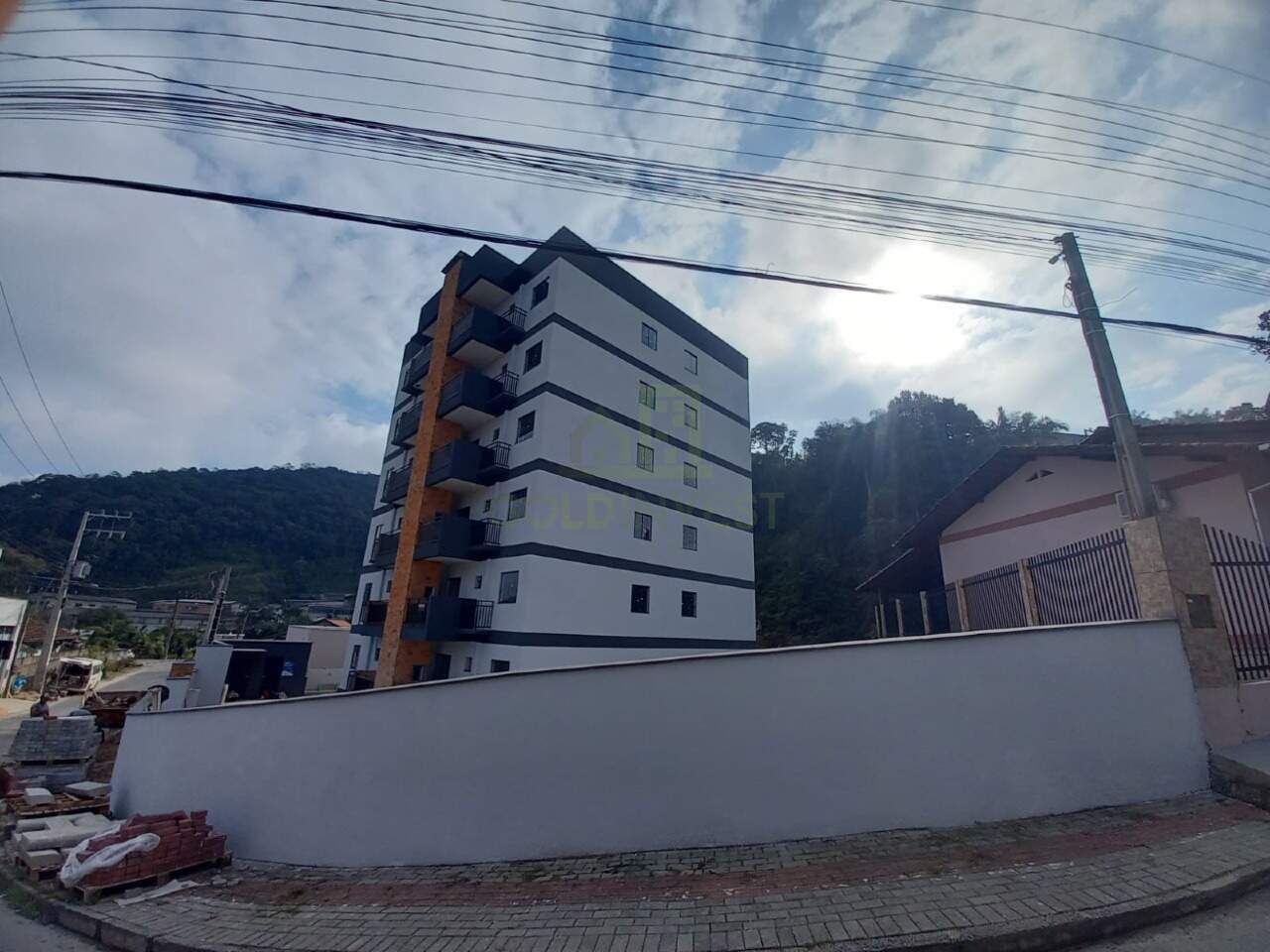 Apartamento à venda no Azambuja: 