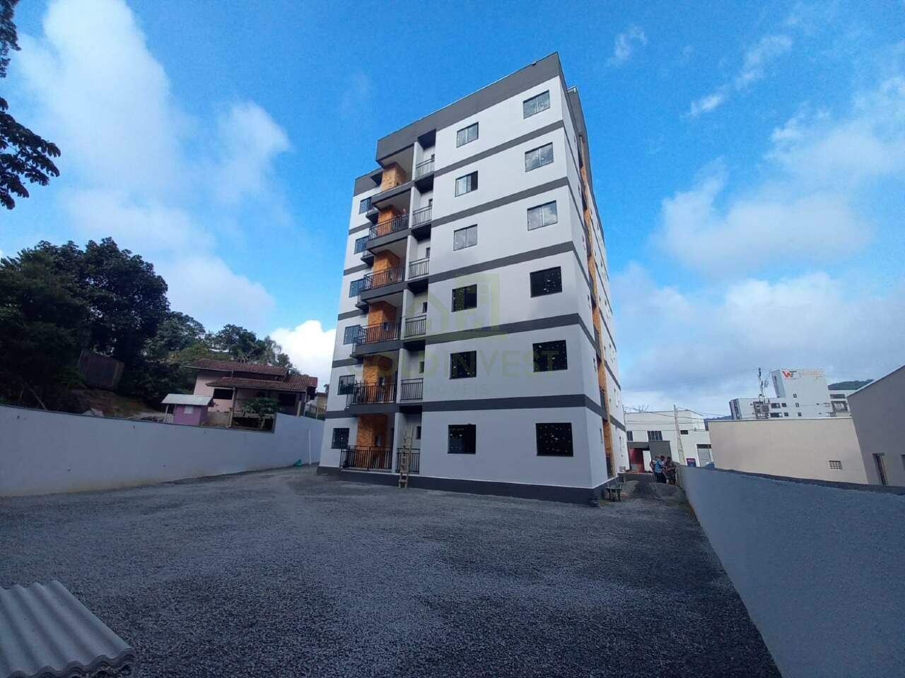 Apartamento à venda no Azambuja: 