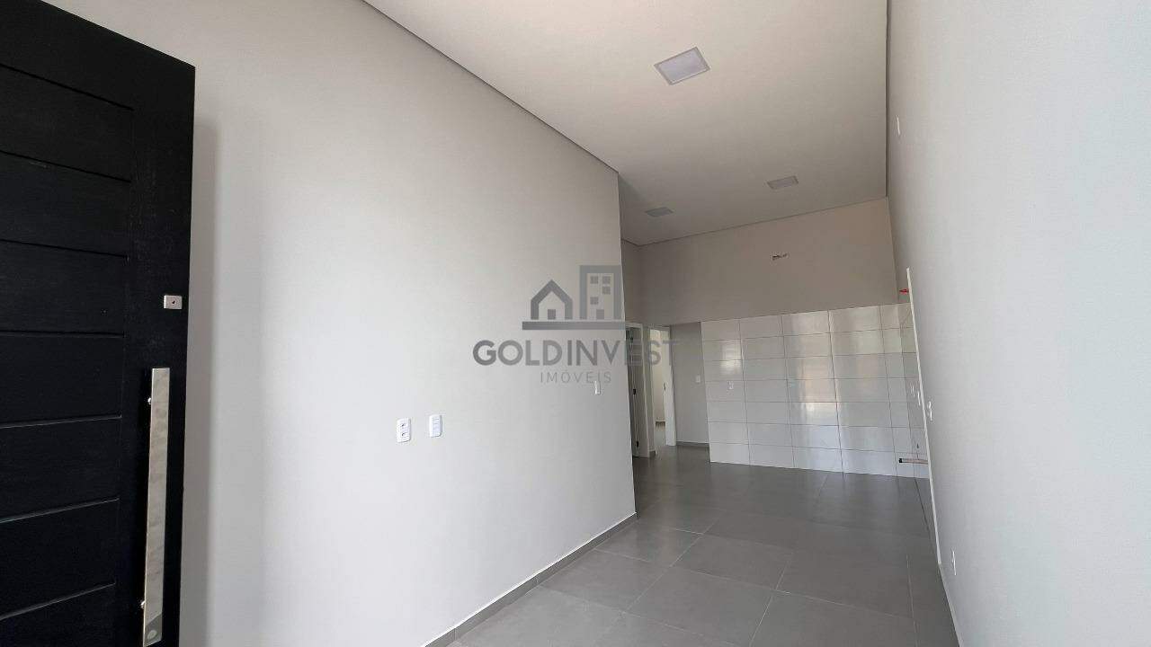 Casa à venda no Cedrinho: 