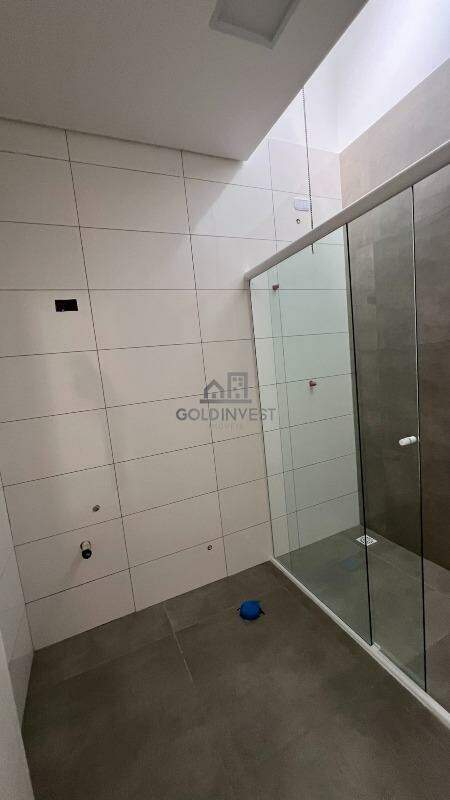 Casa à venda no Cedrinho: 