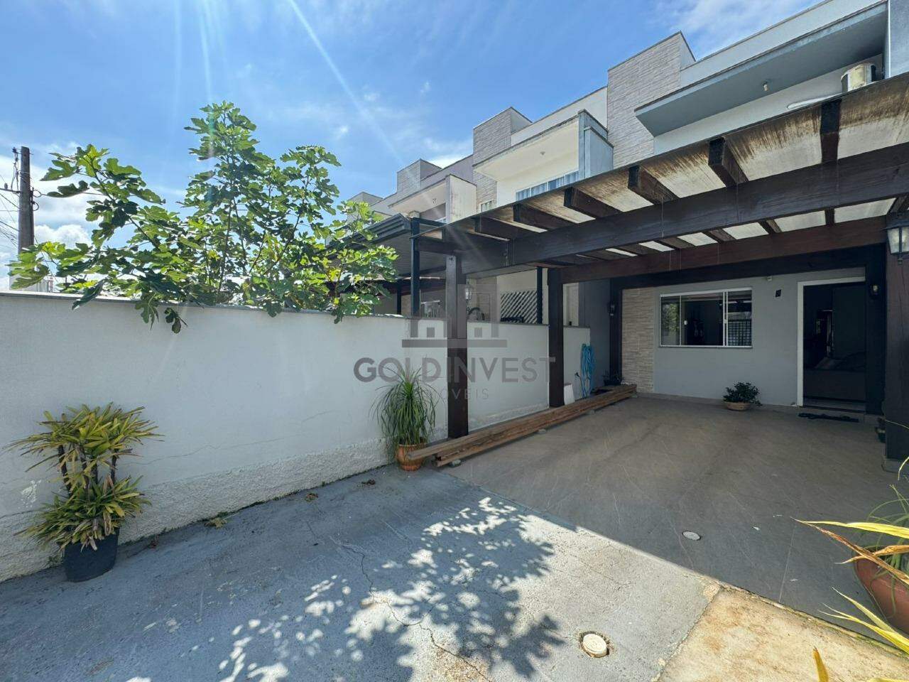 Casa para aluguel no Rio Branco: 