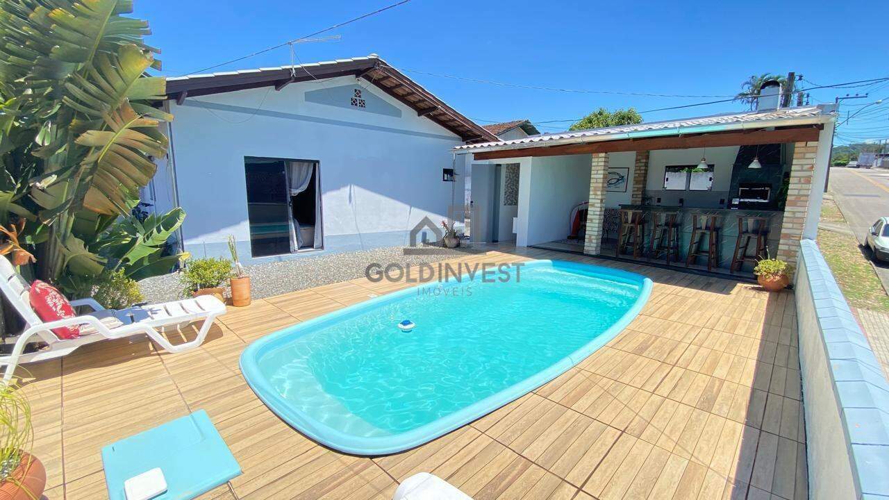Casa à venda no Dom Joaquim: 