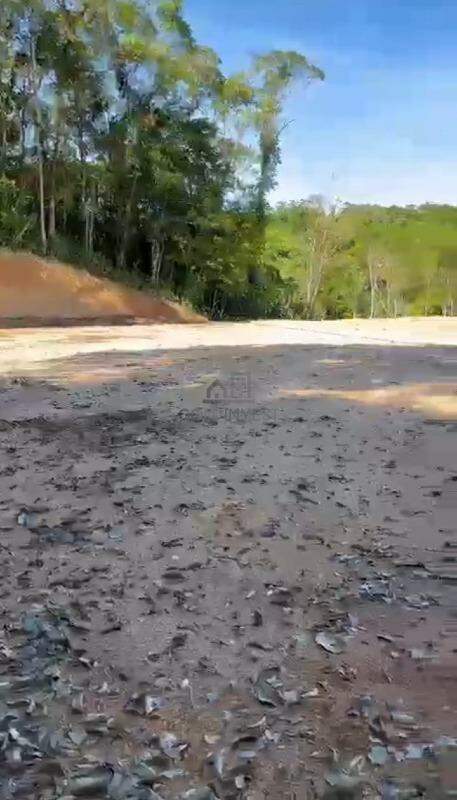 Terreno à venda no Pomerânia: 