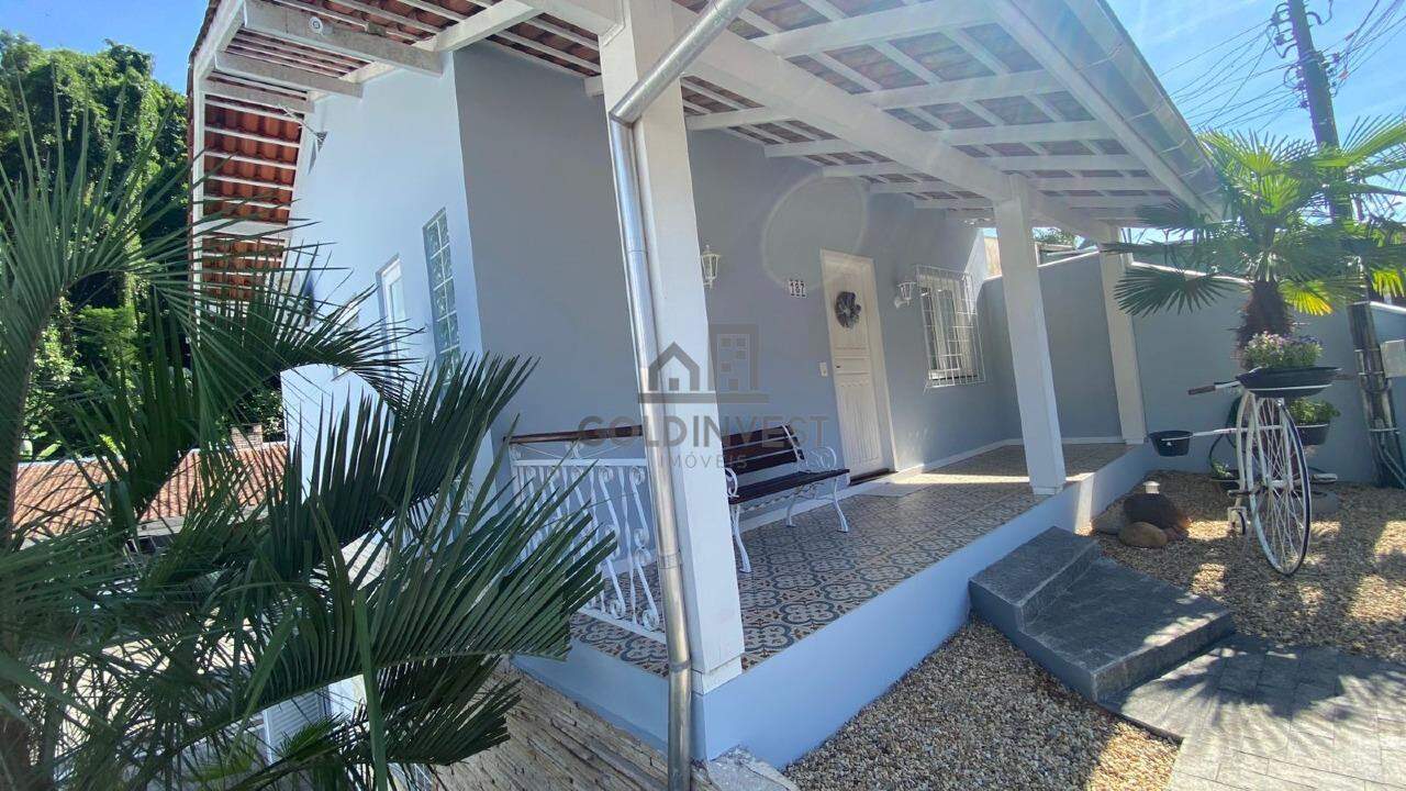 Casa à venda no Souza Cruz: 