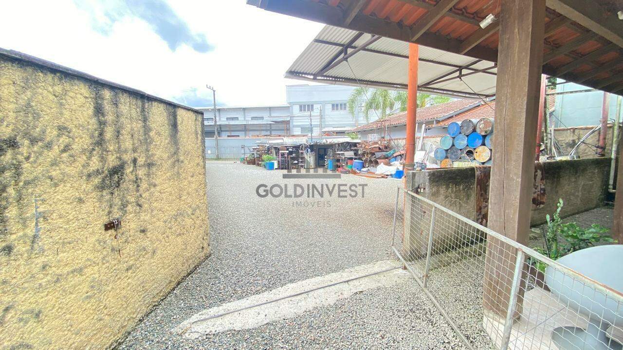 Terreno à venda no Limoeiro: 