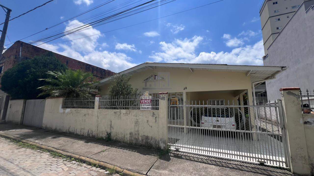Terreno à venda no Santa Rita: 