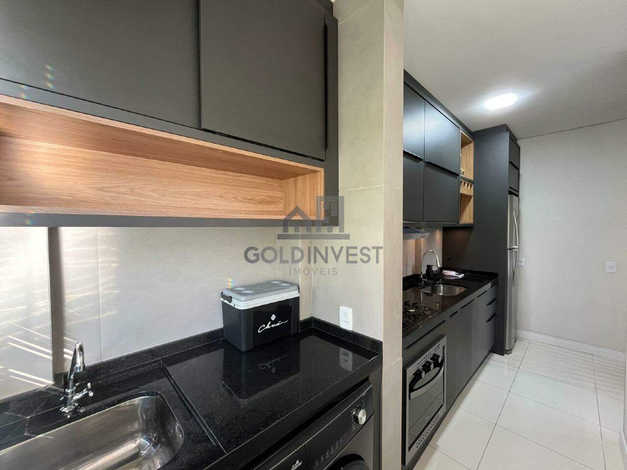 Apartamento à venda no Souza Cruz: 