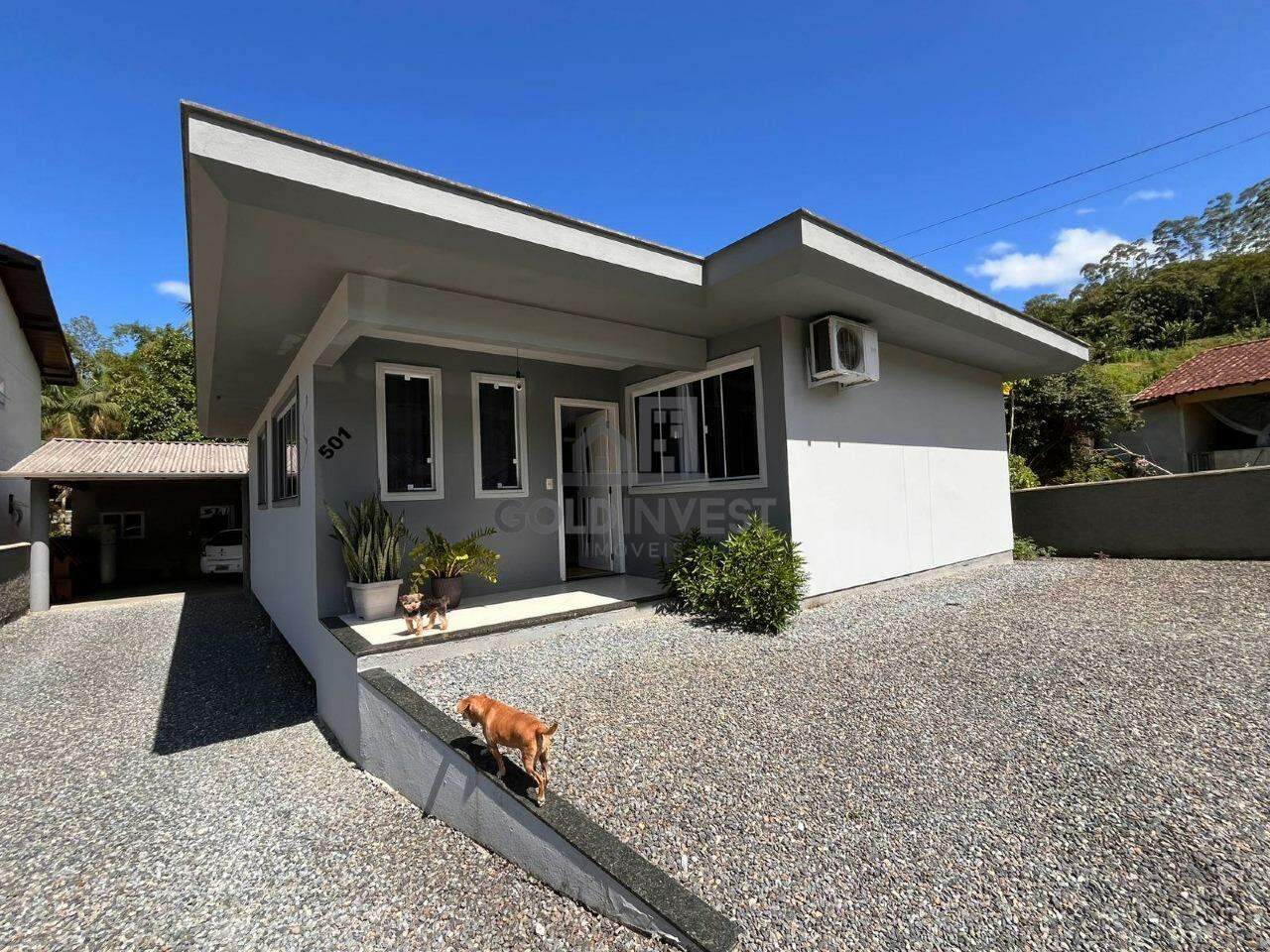Casa à venda no Espraiado: 