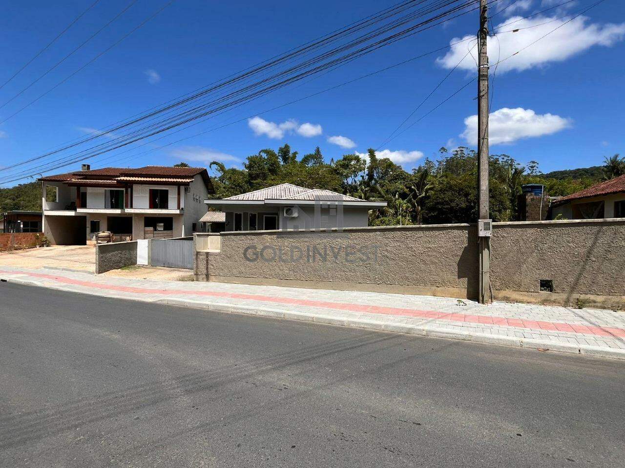 Casa à venda no Espraiado: 
